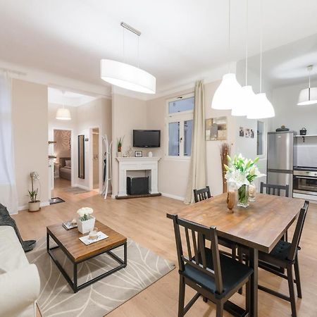 Apartmán Downtown Heart 3 Bdr, 2 Bath, A/C Budapešť Exteriér fotografie