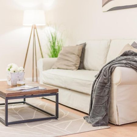 Apartmán Downtown Heart 3 Bdr, 2 Bath, A/C Budapešť Exteriér fotografie
